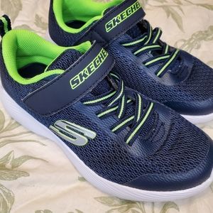 Skechers boys shoes